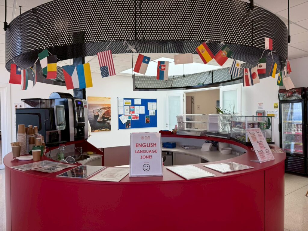 Atlas Language School Maltaのフロント